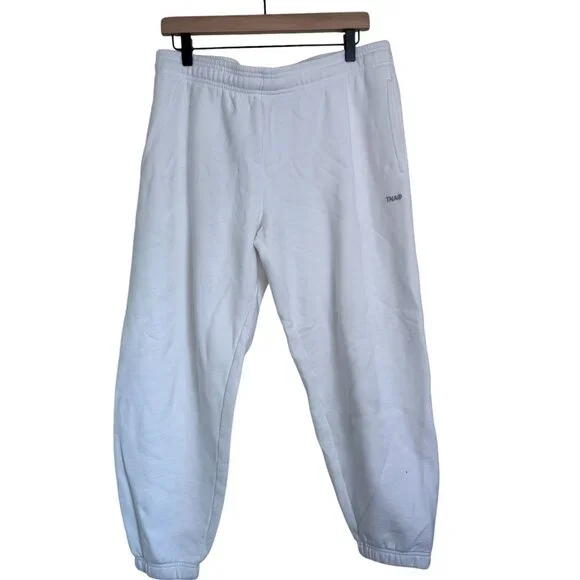 Aritzia TNA Sweatfleece Cozy Fleece Boyfriend Fit White Sweatpants - Picture 3 of 7